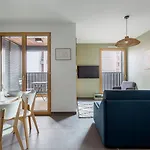 Suite Croix-Rousse : T3 Avec Patio !