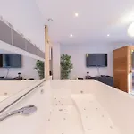 Zen Lyon - Studio Avec Jacuzzi - Lyon 8Eme