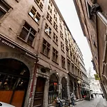 Studio De Charme Au Coeur De Lyon Ail