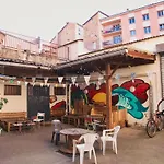 Le Flaneur Guesthouse