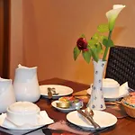 Logis Hotel L\'Ange Couronne