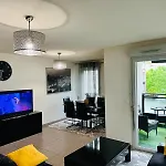 Appartement Grand Et Confortable