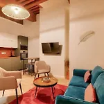 2Br Flat Near Louis Pradel Metro Station