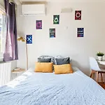 Charmant Studio Cosy Climatise Et Parking Securise A Proximite Du Centre Ville De Lyon