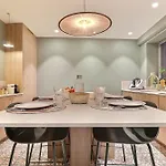 Les Celestins - Apartment With An Amazing View