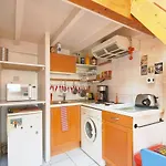 Lovely Bright Studio In The Centre Presqu\'Ile