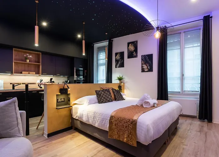 Appartement Chic Proche Bellecour Avec Parking