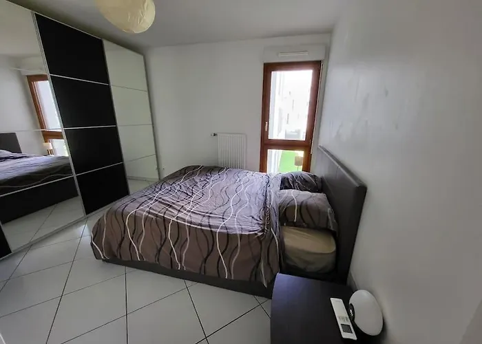 Appartement Climatise Et Moderne