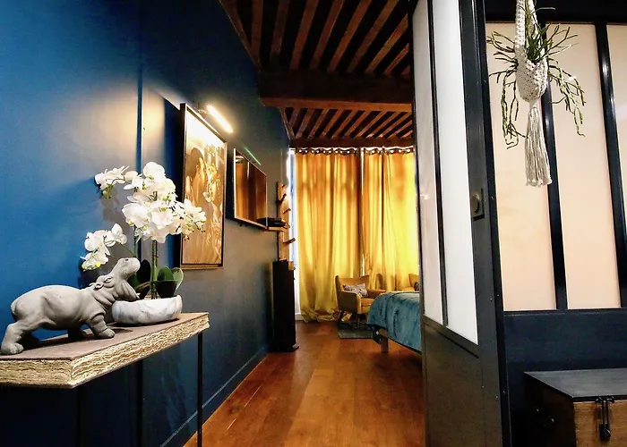 3E Secret En Plein Coeur Du Vieux Lyon