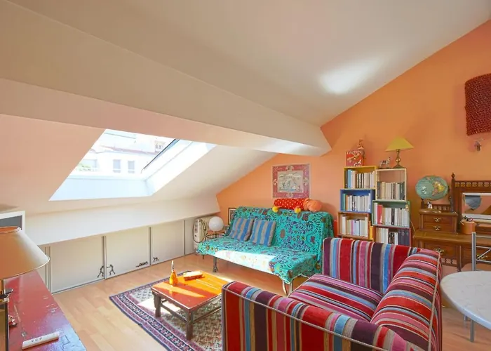Lovely Bright Studio In The Centre Presqu\'Ile