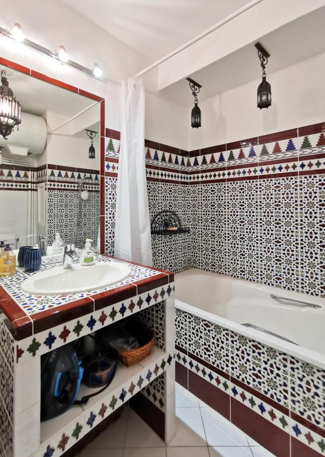 Charming In The Centre Of Apartment *