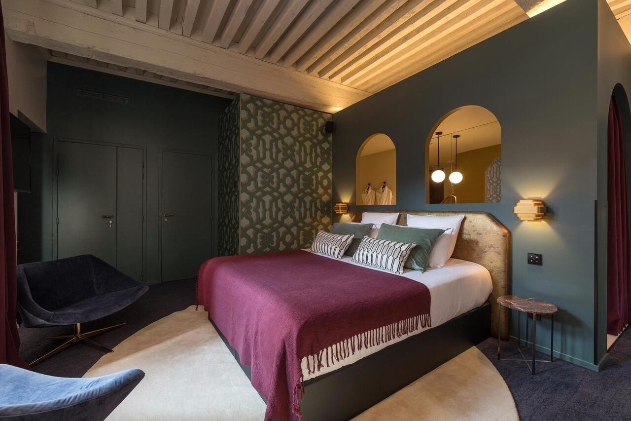 Hotel La Tour Rose 4*