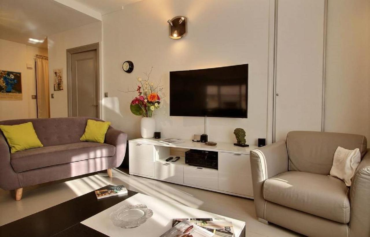 Apartment Superbe Parc Tete D'or 95 M2 Clim Parking