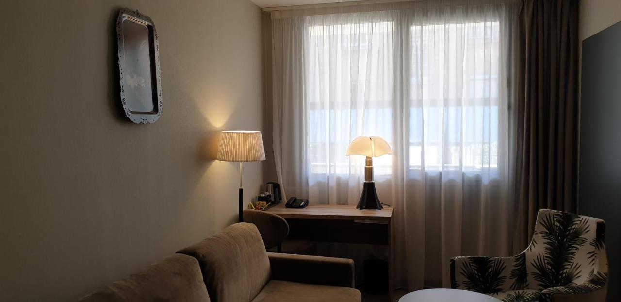 Hotel Best Western Crequi Part Dieu 4*