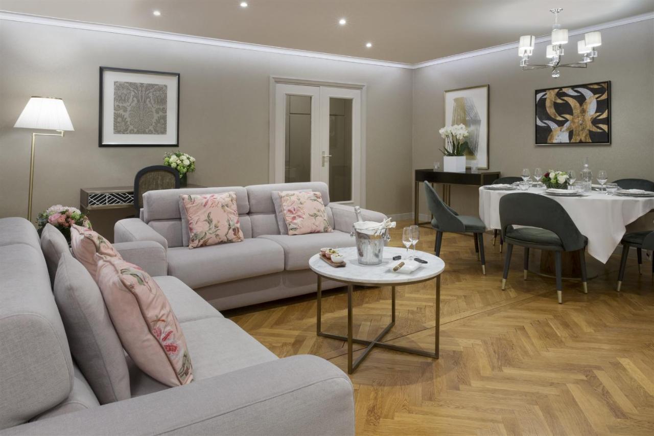 Warwick Reine Astrid - Apartahotel Lyon