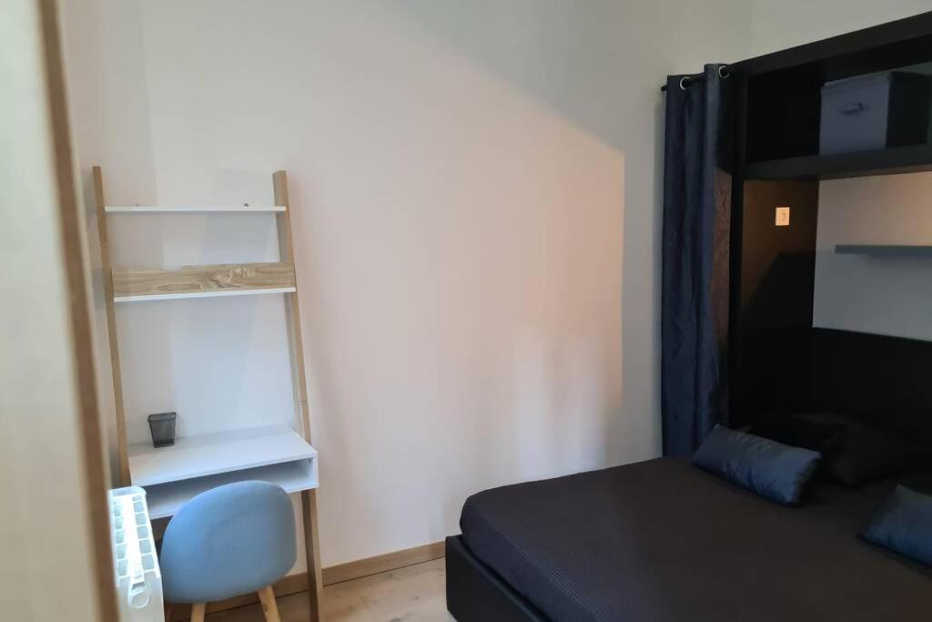 T2 Tout Neuf Au Coeur Des Commerces De Montchat