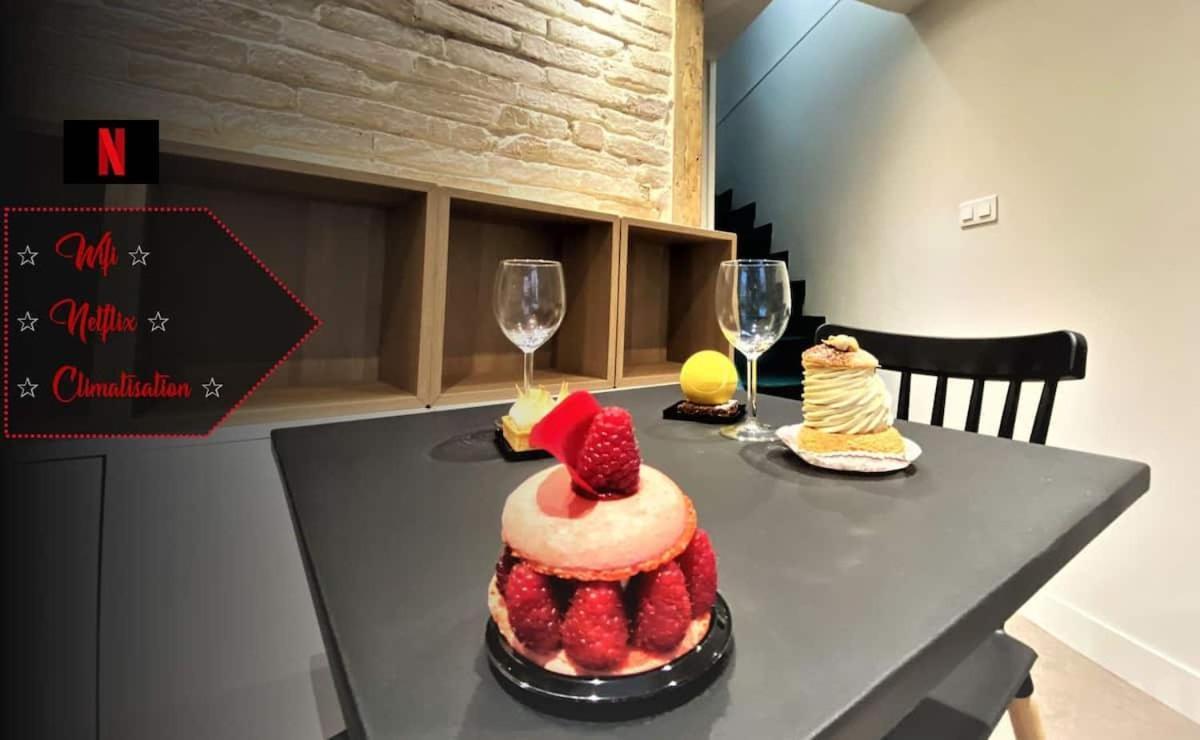 Zen Tokyo Apartment Lyon