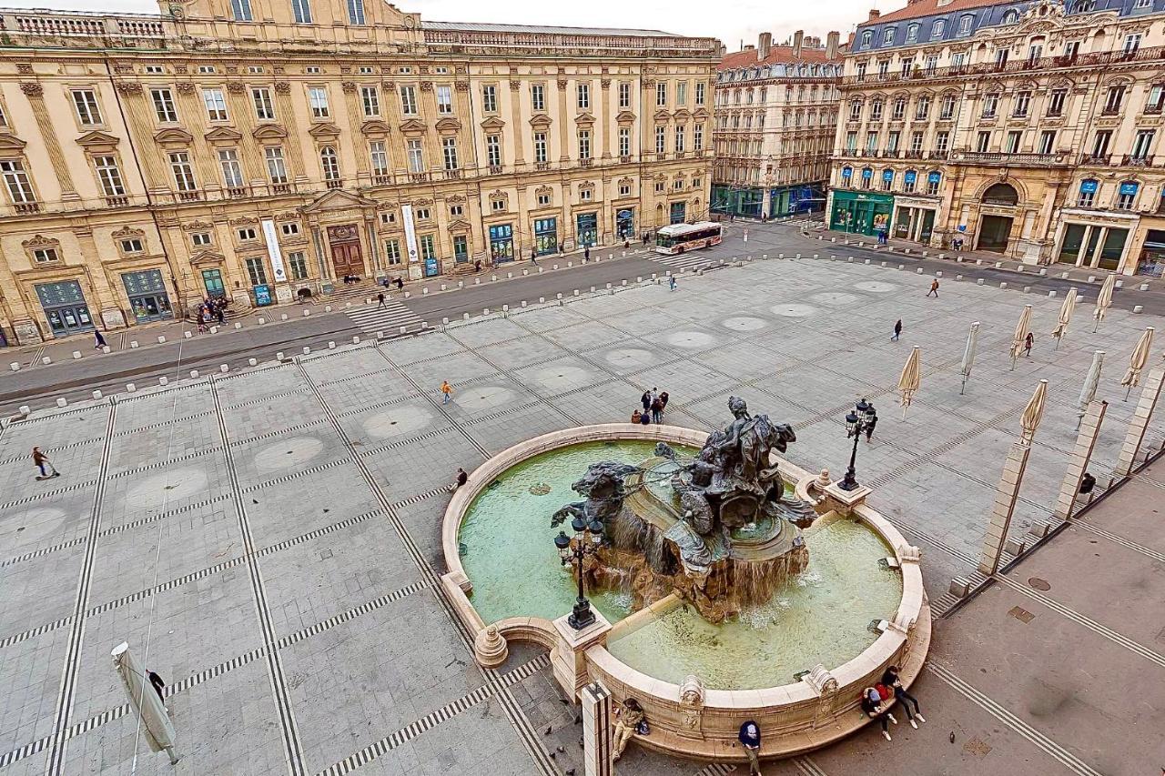Host - De Luxe Aux Terreaux & Jacuzzi * Lyon