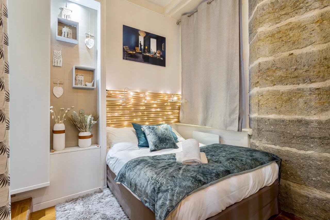 Host - De Luxe Aux Terreaux & Jacuzzi Apartamento