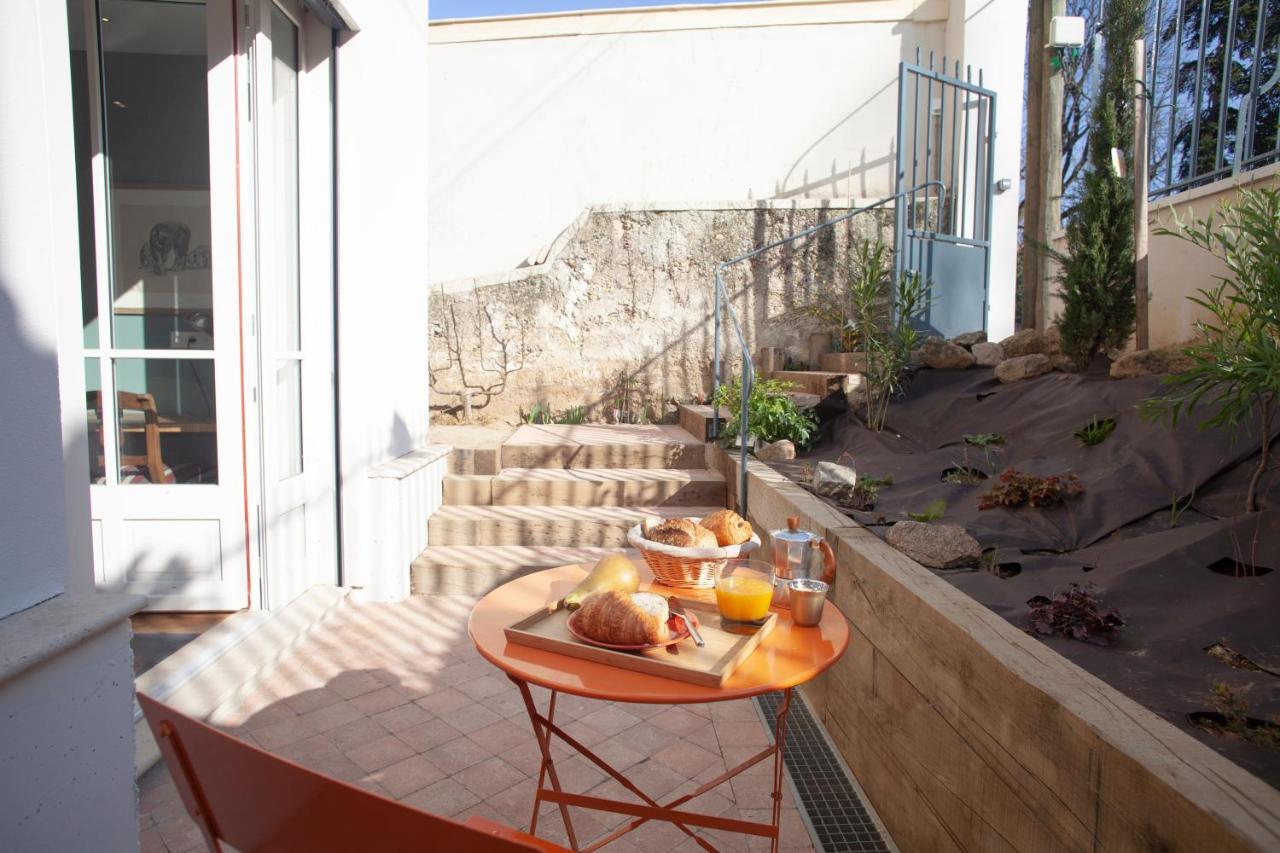 Lyonest D'hotes Bed and breakfast