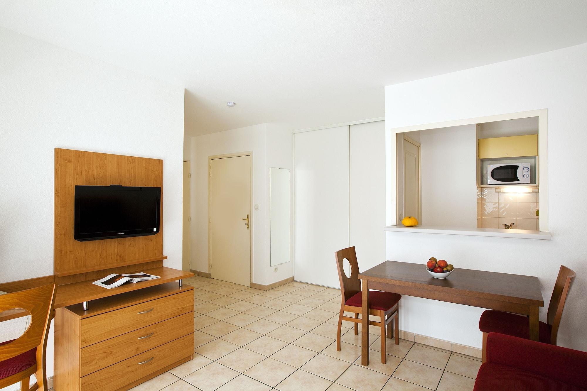 Residhome Gerland Apartahotel
