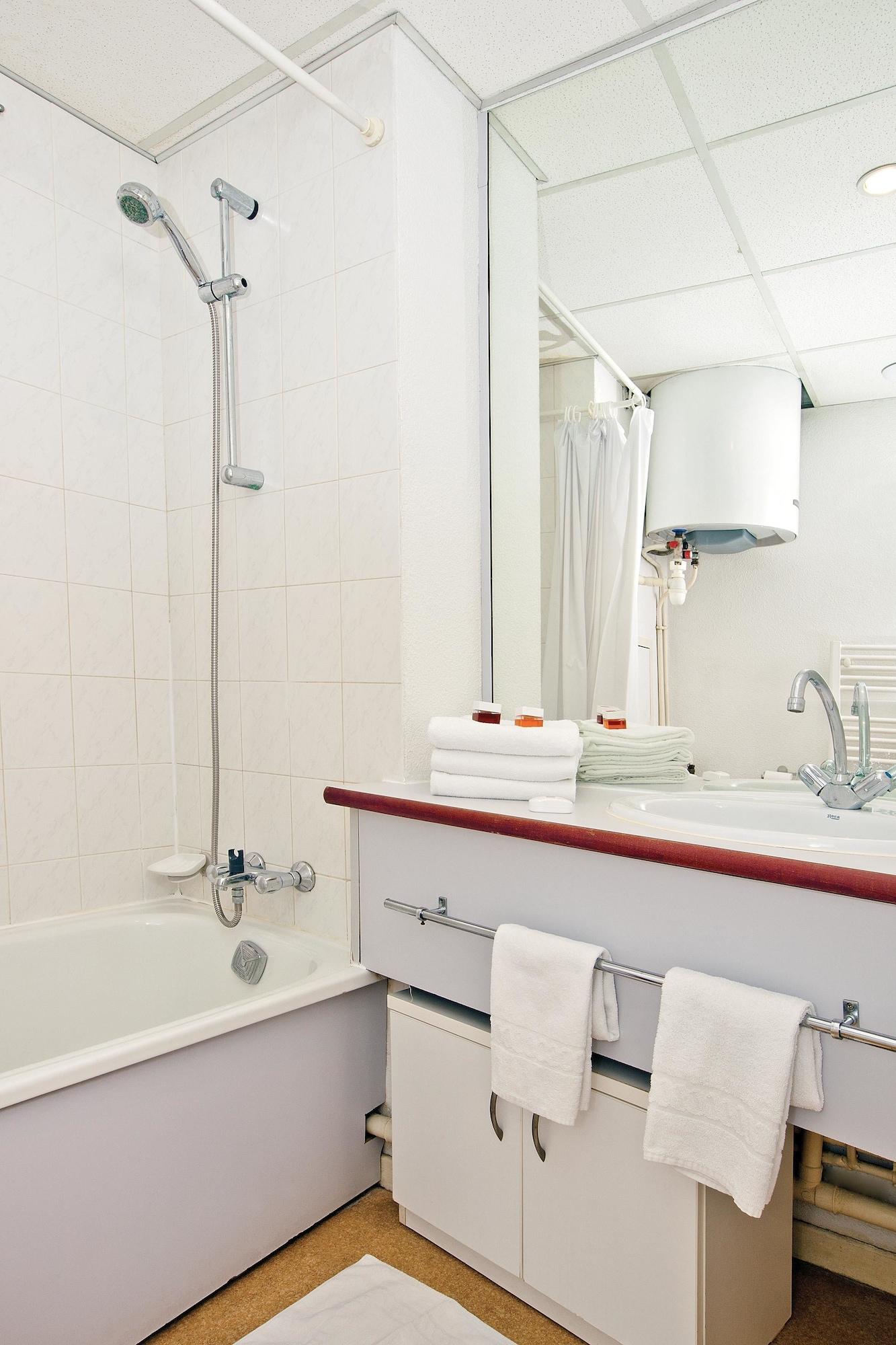 Sejours & Affaires Saxe-gambetta 2*