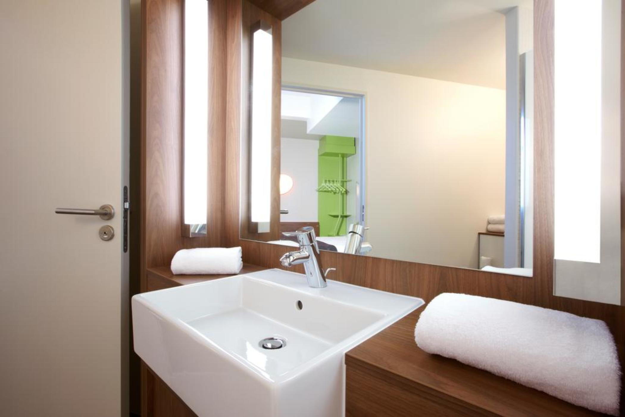 Campanile Centre - Gare Perrache - Confluence 3*