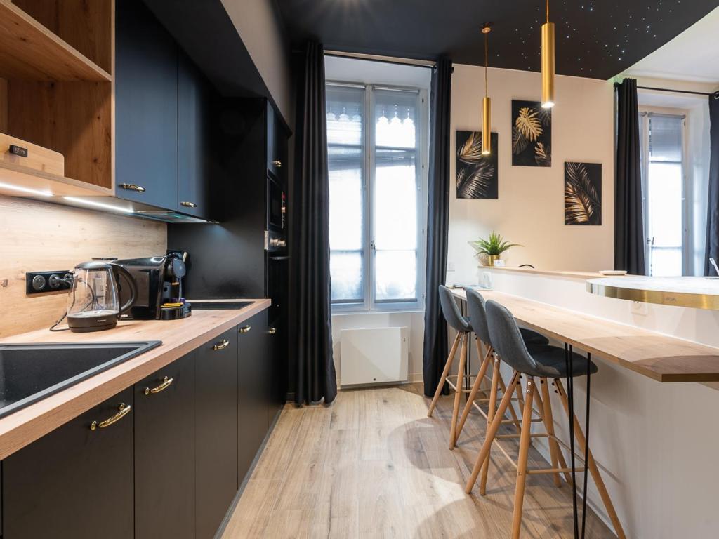 Apartment Chic Proche Bellecour Avec Parking *