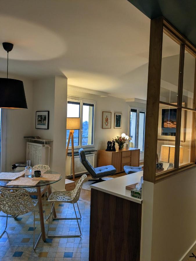 Vue Exeptionnelle 15 A Min Pied De Fourviere & Vieux Avec Parking Prive Apartment *