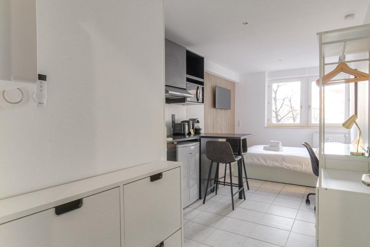 Cosy Ideal Deplacement Pro Wifi Tres Debit Lyon