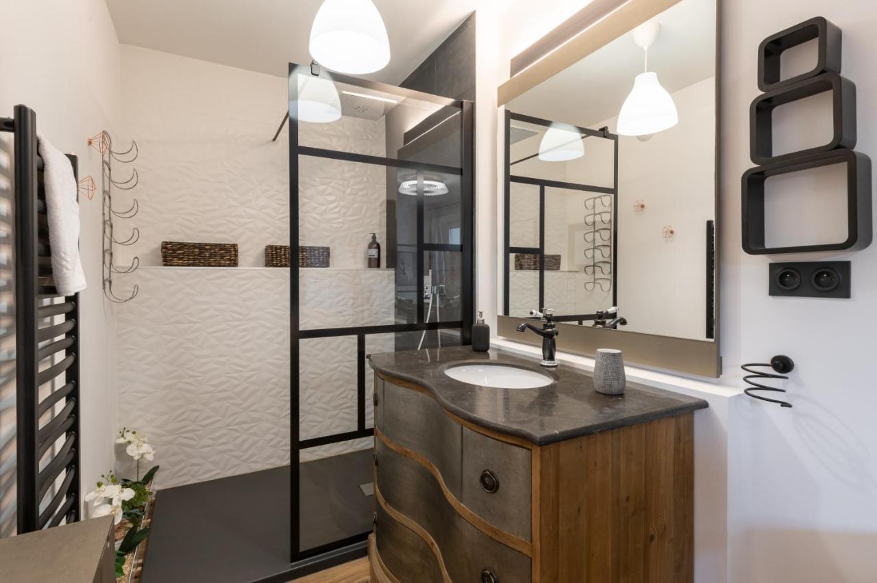 Apartment Le Globe-trotter - Proche Du Metro Gare De Vaise Lyon