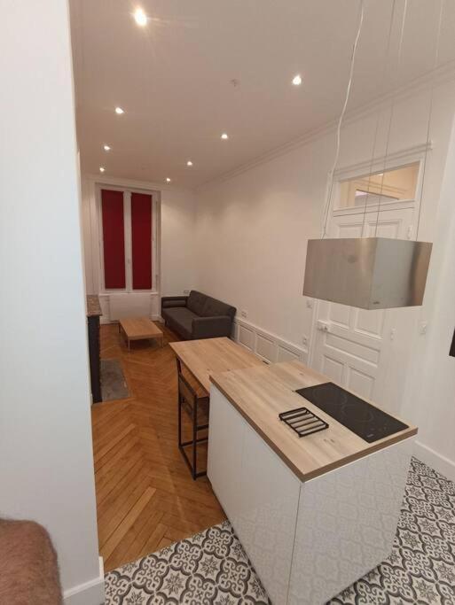 Proche Gare Part-dieu Apartment *