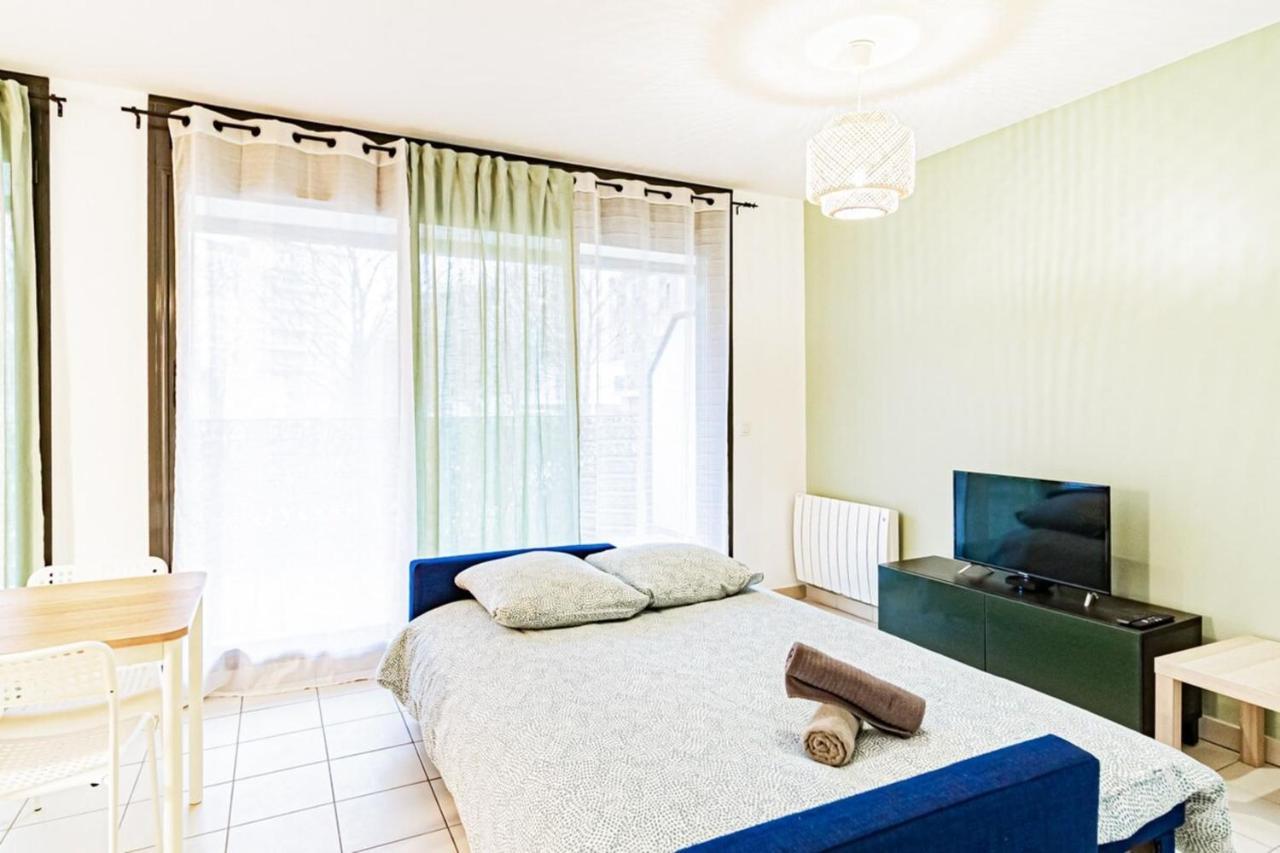 Apartment Le Petit Kaplan-studio Cosy Avec Terrasse Lyon