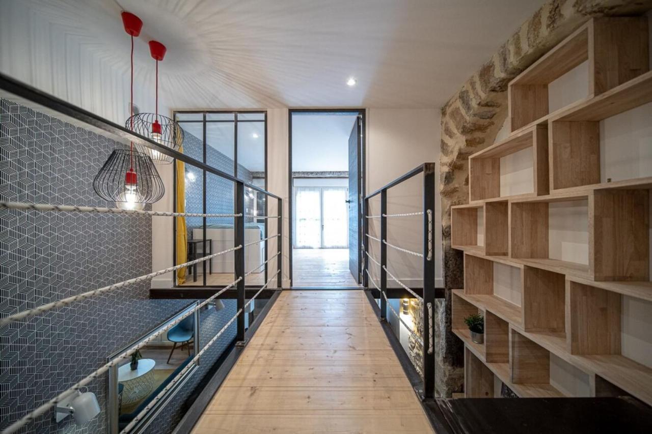 Spacious Renovated Loft - - Guillotiere Apartamento