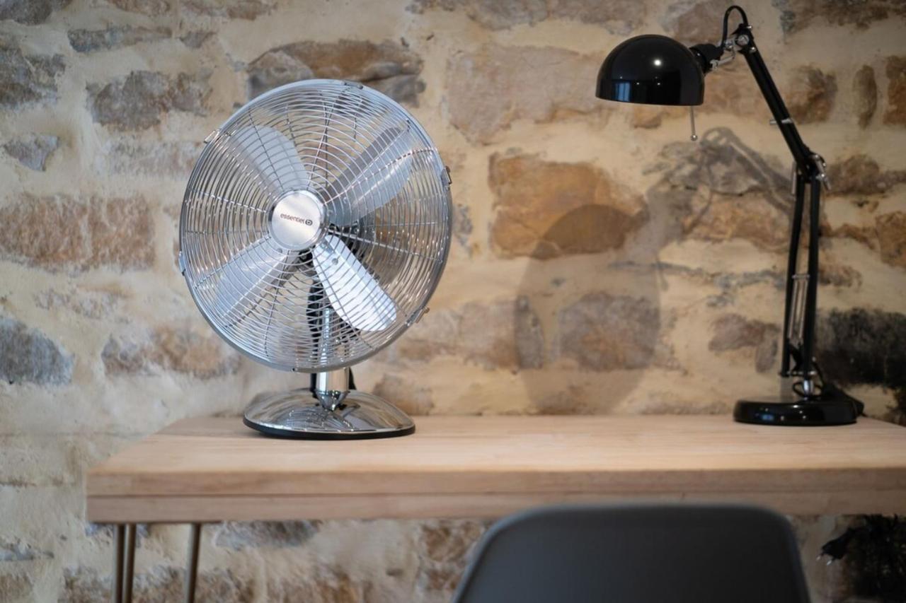Spacious Renovated Loft - - Guillotiere Apartamento *