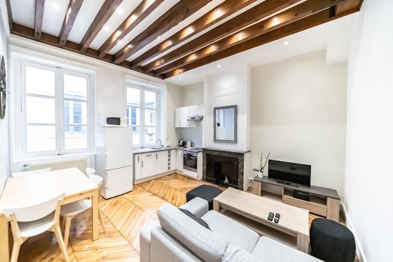 Le Ferrandiere -beau 2 Pieces-cordeliers-bellecour Appartement *