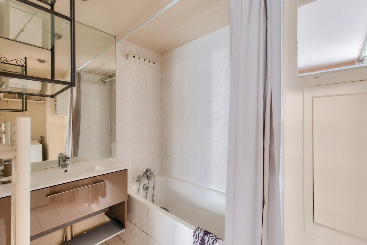 Studio With Parking Close To Metro And Tramway * Lyon