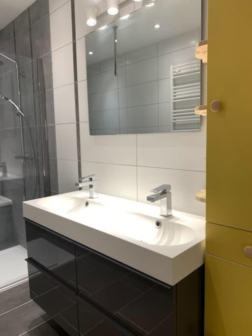 Joli Canut - Proche De Fourviere - 6 Couchages Apartment