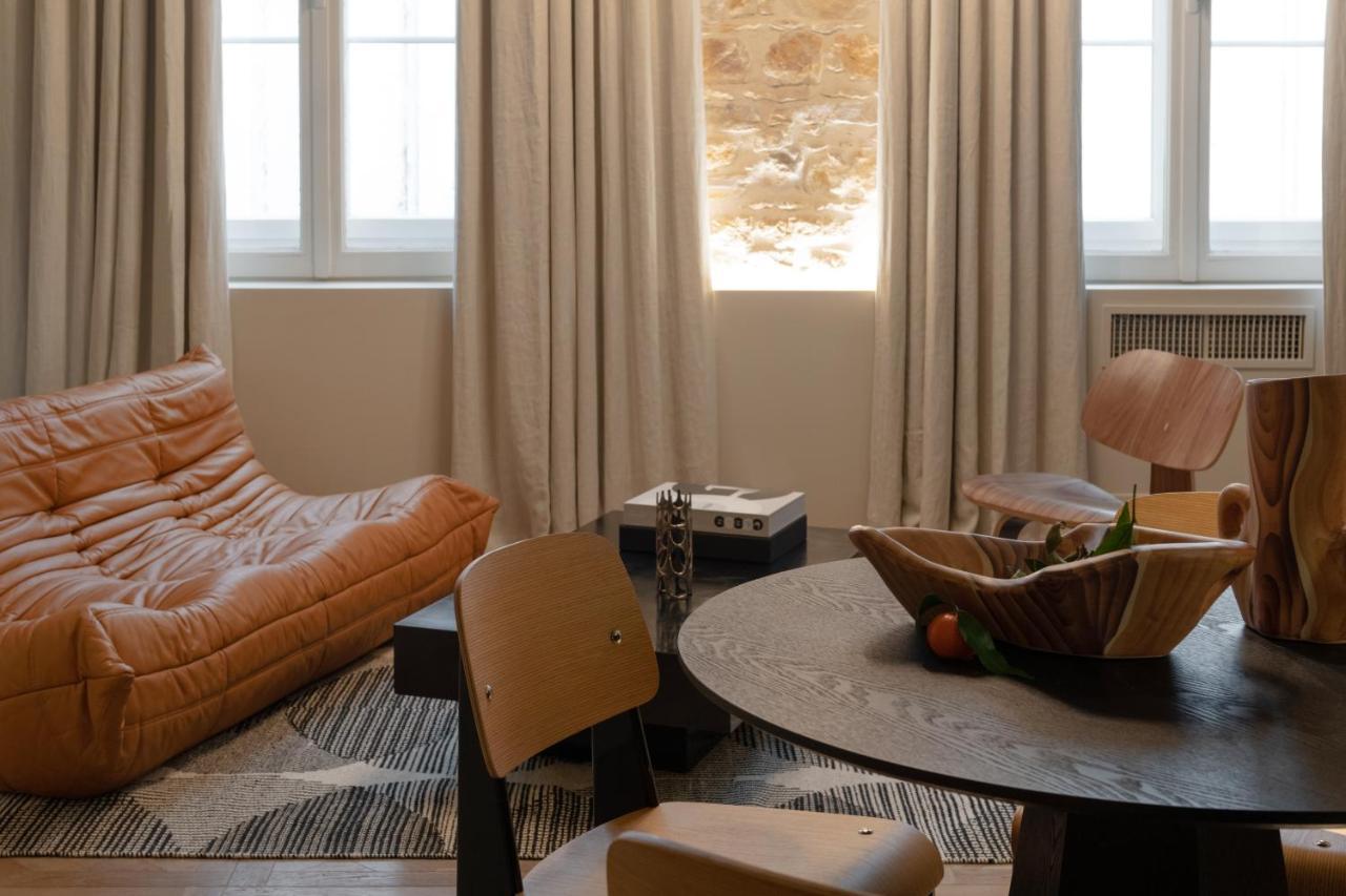 Mihotel Serlin * Lyon