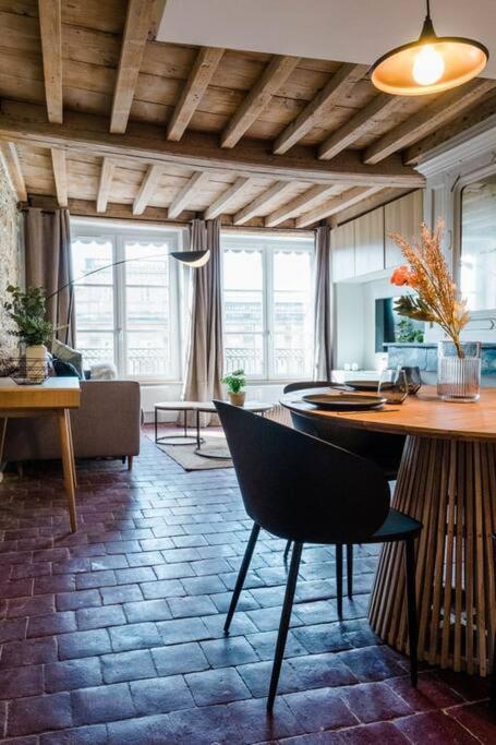 Apartment La Balneo Des Terreaux Ail *