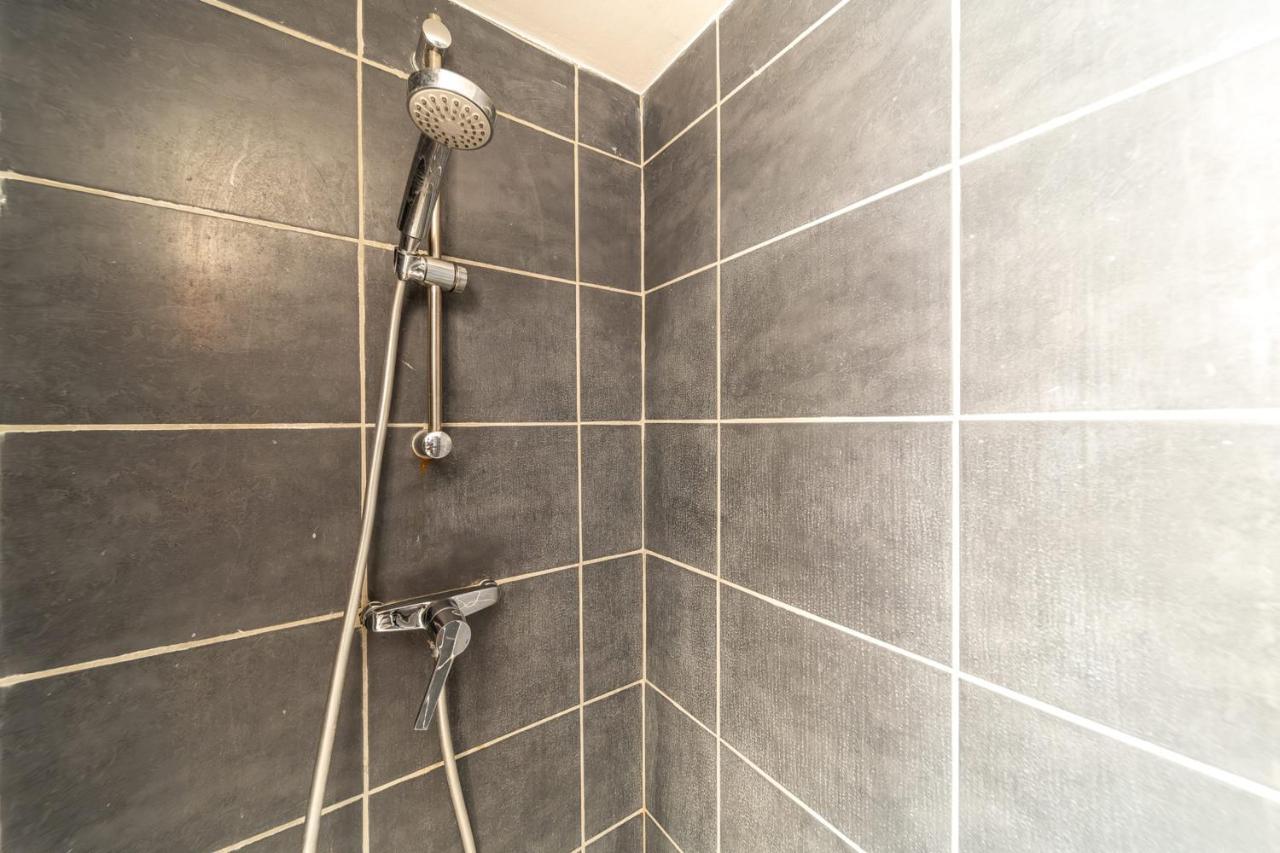 Charming Pied-a-terre For 4 People In The Brotteaux Part Dieu Area Apartment Lyon