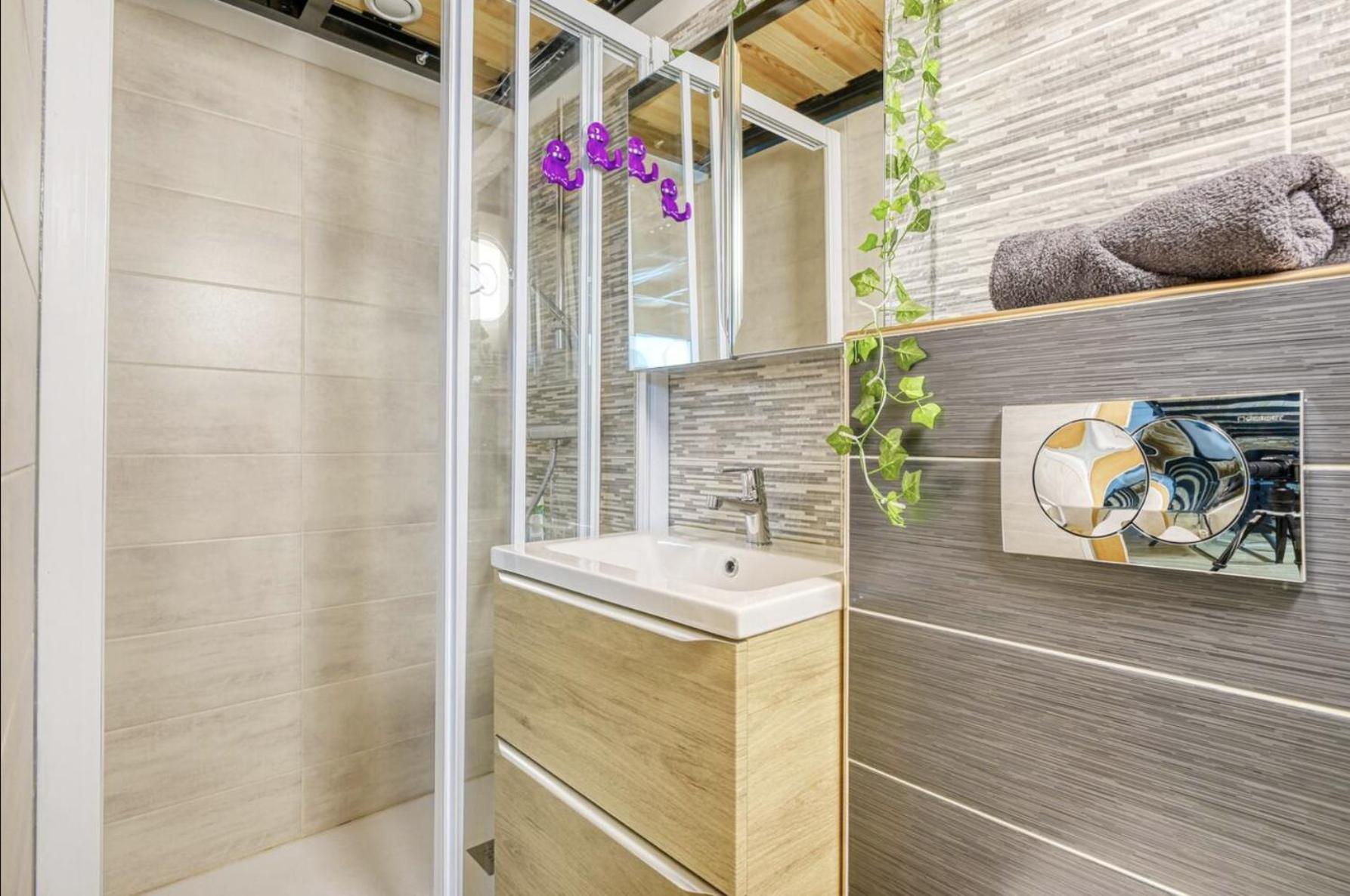 The Charming Wood - Hyper Centre Apartment Lyon