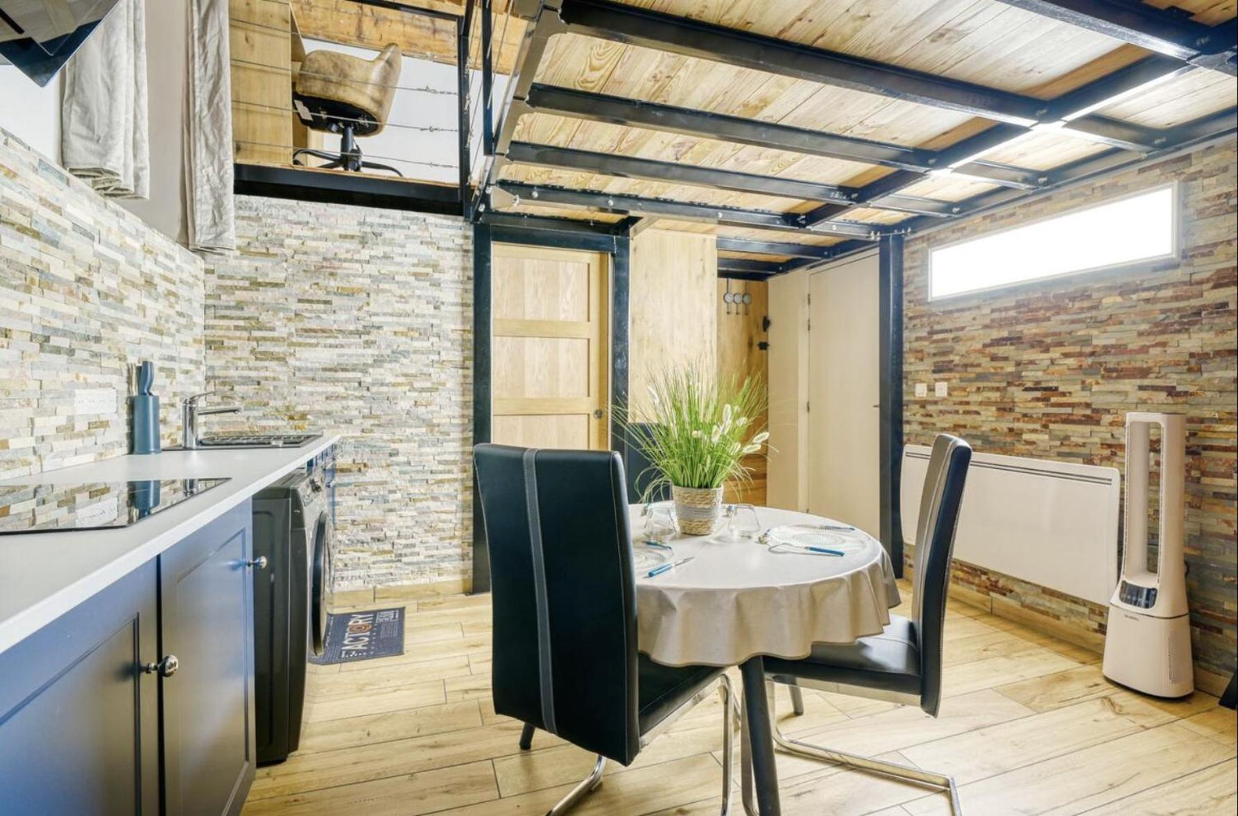 The Charming Wood - Hyper Centre Apartment *