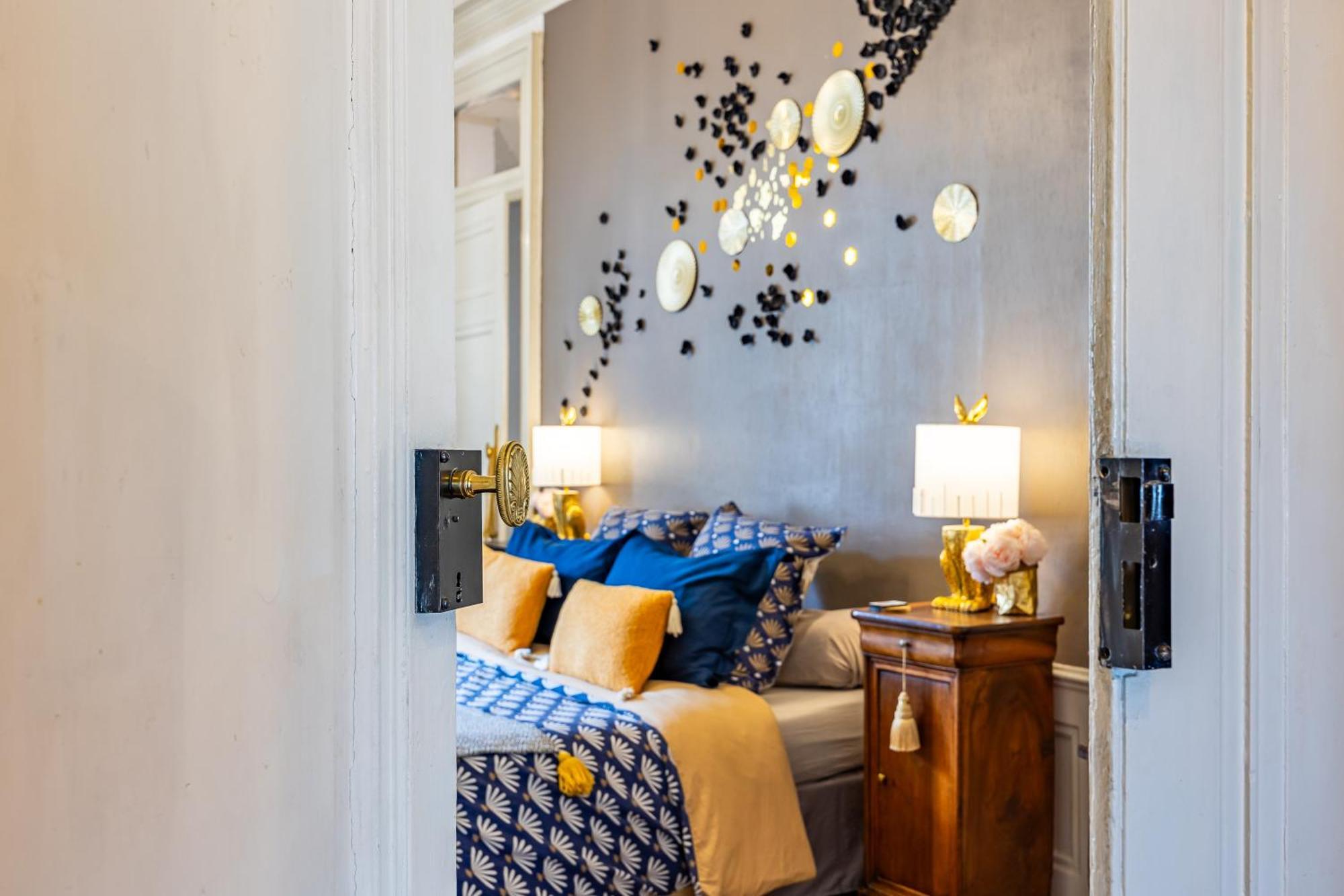 Haussmannien D'artiste, Exception, Quai De Saone Balcon+parking