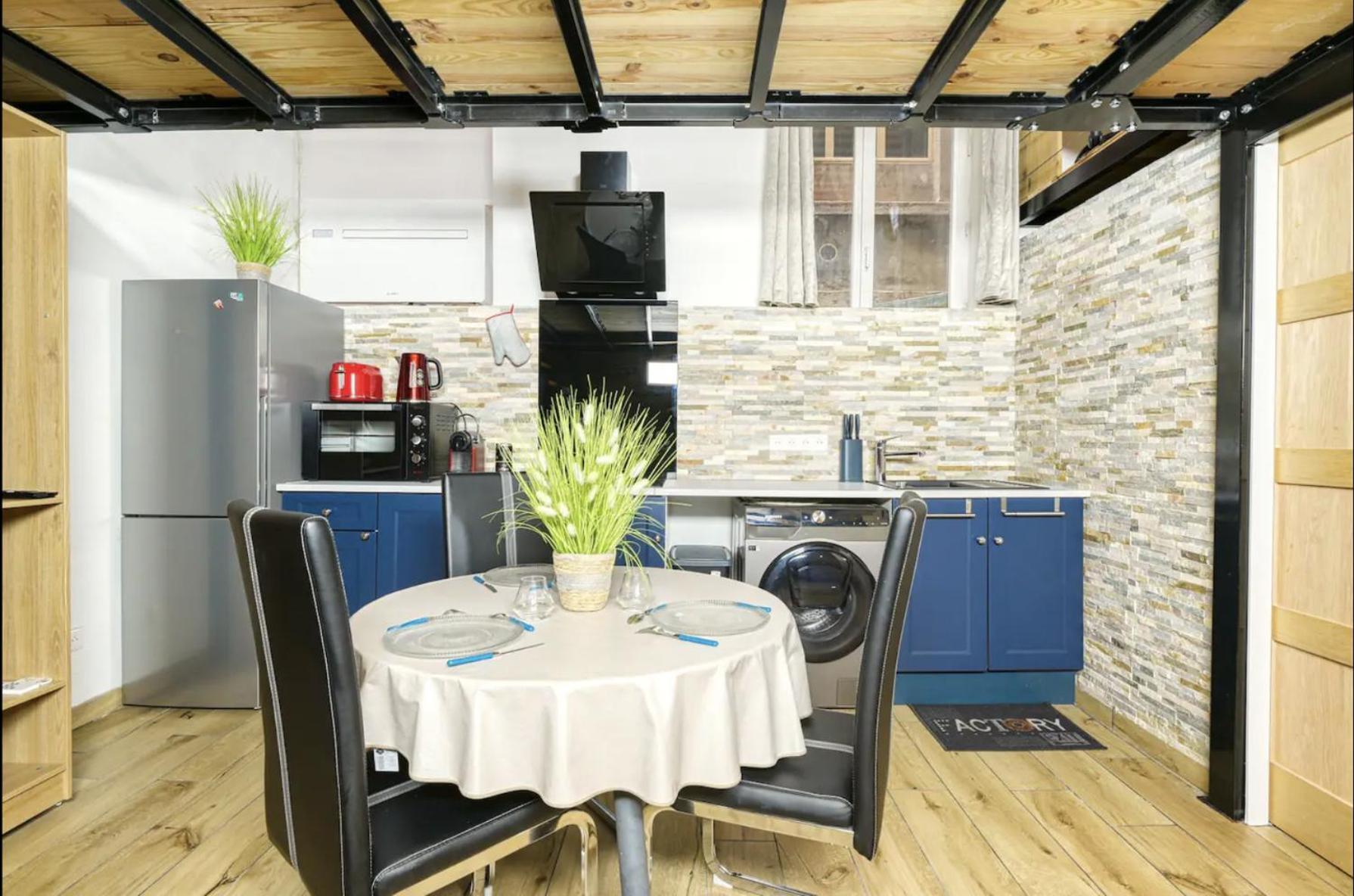 The Charming Wood - Hyper Centre Apartment
