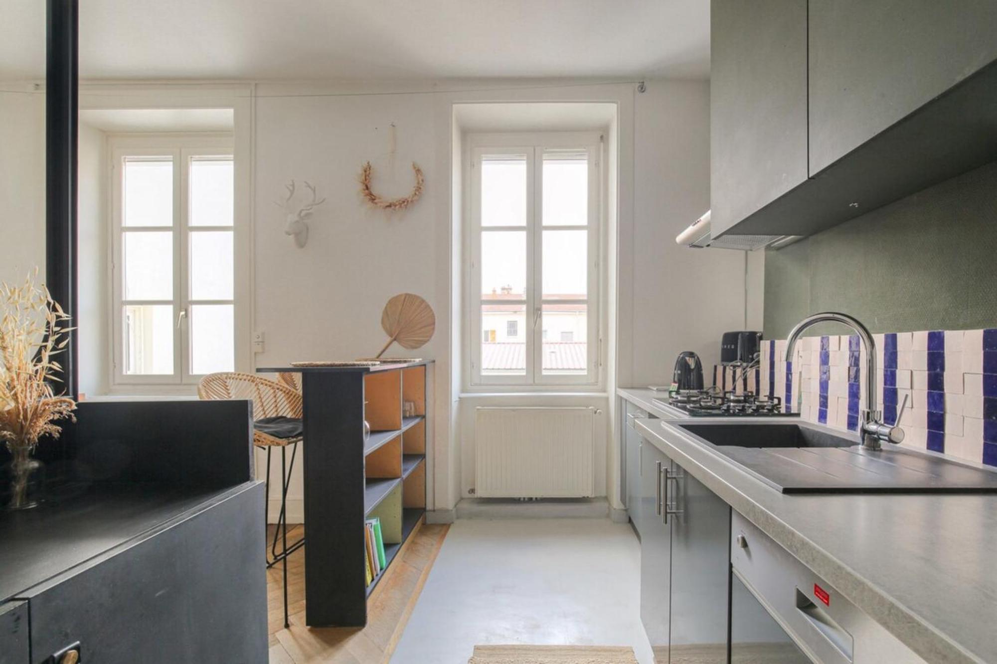 Apartment Et Caractere Proche Tete D'or