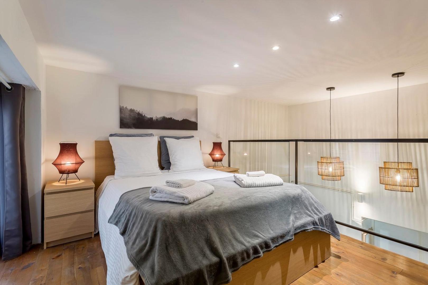 Chardonnet - Furnished - Downtown *