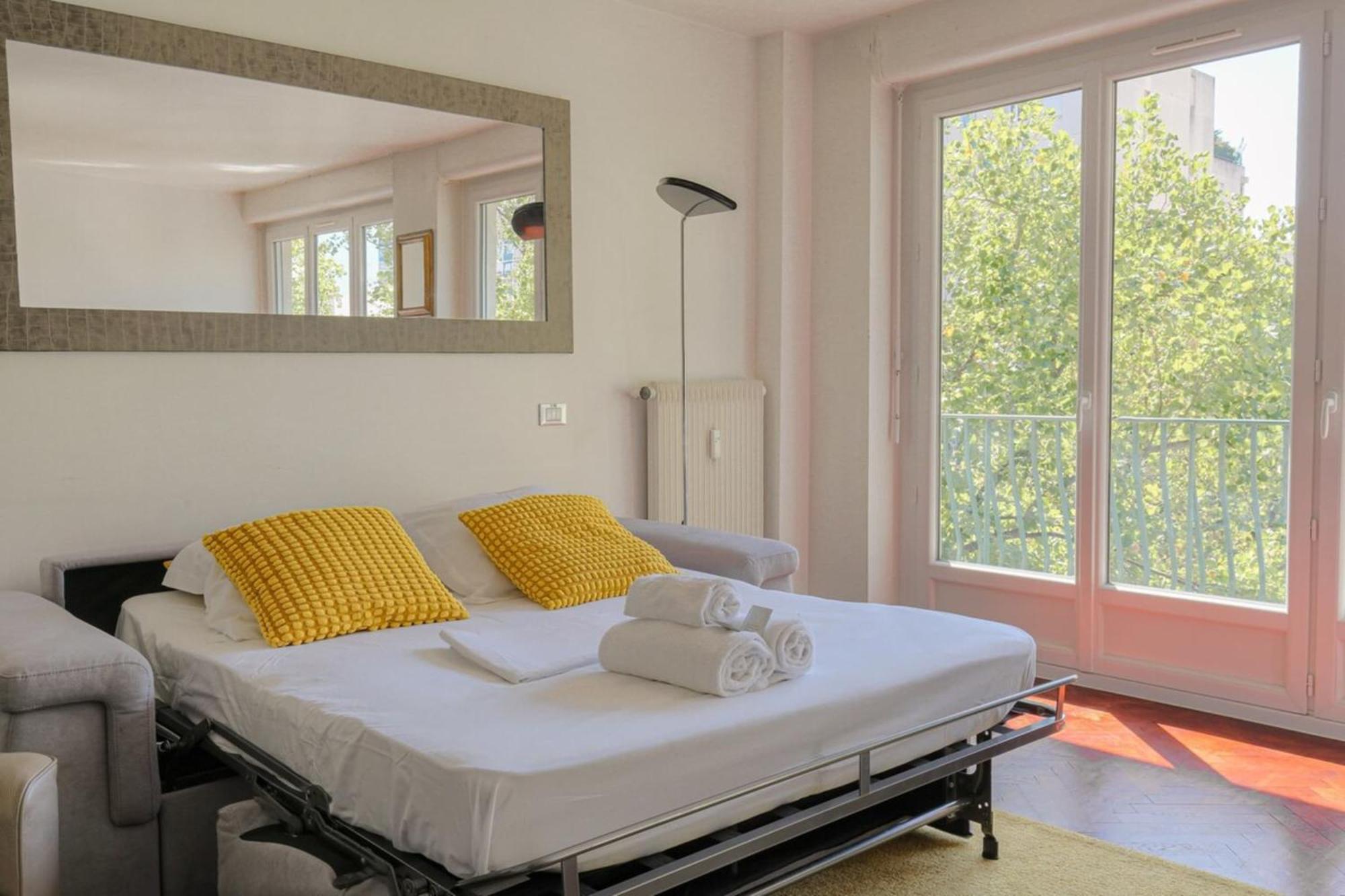 Spacieux Et 100m2 A 4 Min De Tete D'or Apartment Lyon