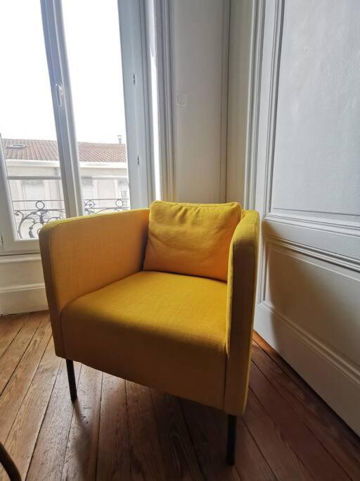 Apartment Grand T1 Bis Charme De L'ancien Proxgare/metro/bus *