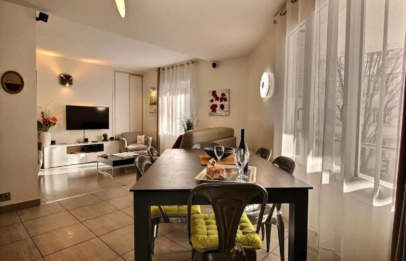Superbe Parc Tete D'or 95 M2 Clim Parking Apartment